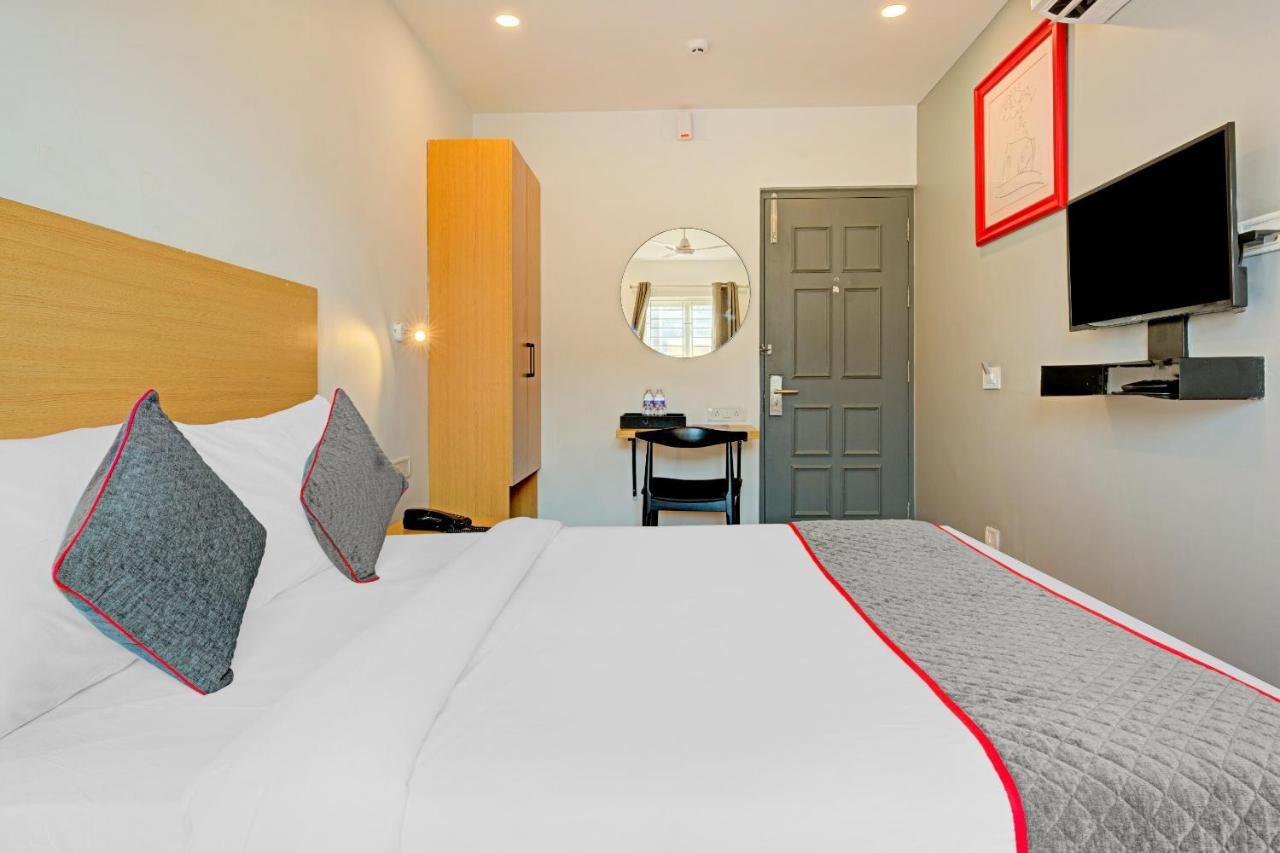Oyo Townhouse 74871 Thoraipakkam Hotel Chennai Exterior photo