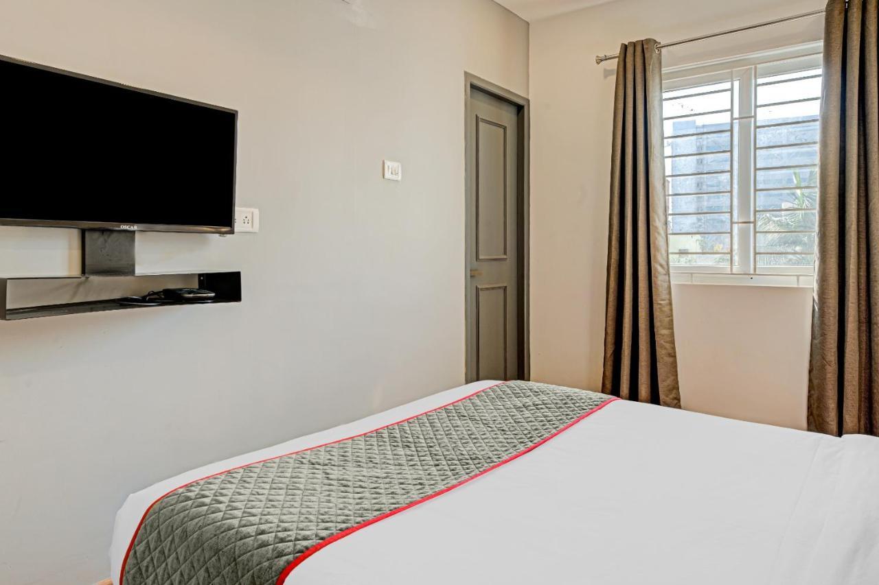 Oyo Townhouse 74871 Thoraipakkam Hotel Chennai Exterior photo